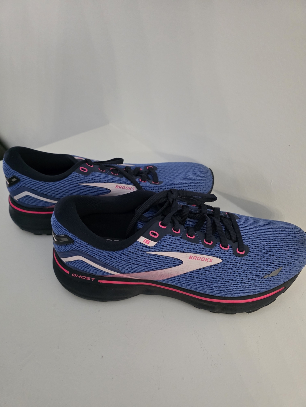 NEW CONDITION Brooks Ghost 15 Women's Running Shoes Size 8.5